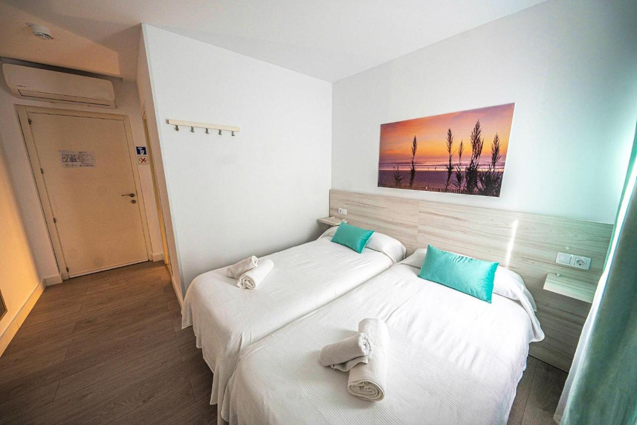 L'Boutique Tarifa Rooms Bagian luar foto